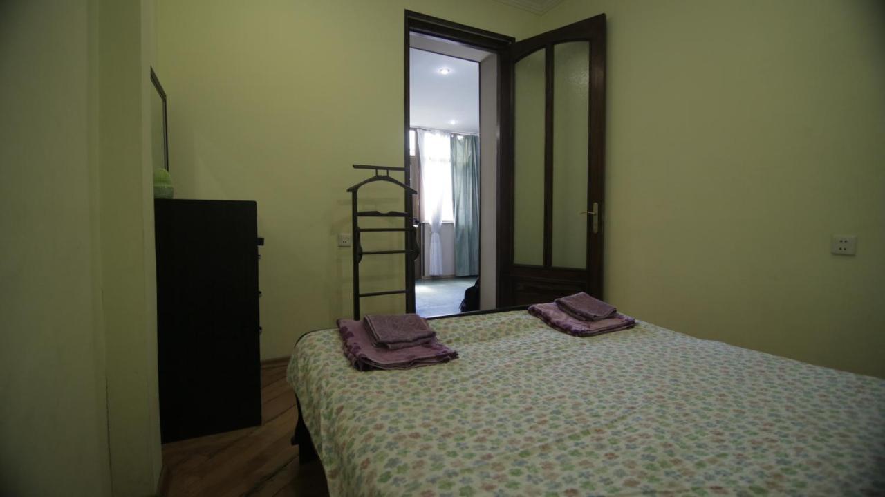 Apartment On Sanapiro 트빌리시 외부 사진