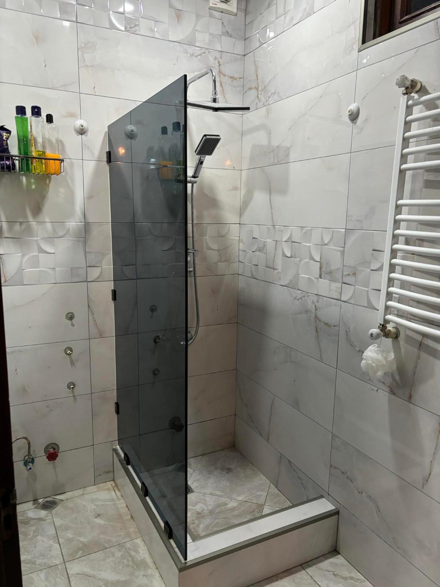 Apartment On Sanapiro 트빌리시 외부 사진